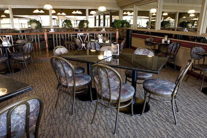 Heritage Inn Hotel & Convention Centre - Мус-Джо Ресторан фото